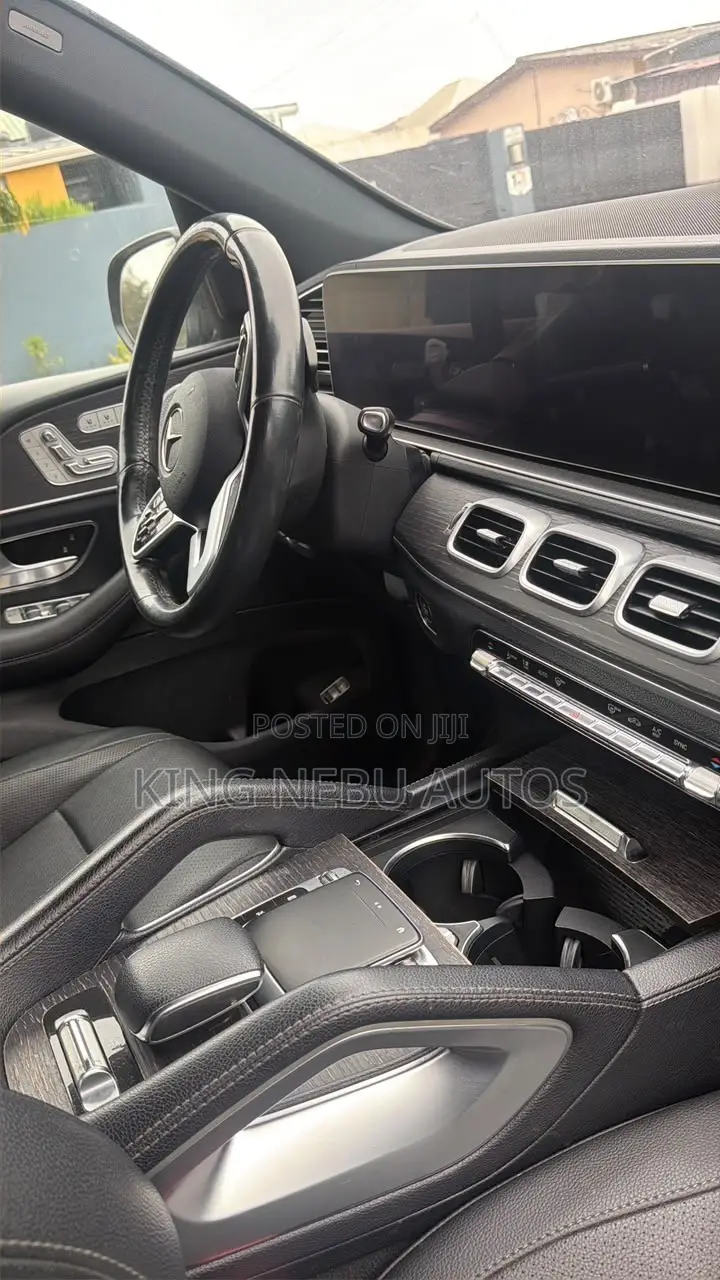 Mercedes-Benz GLS-Class GLS 400d 2022 Black