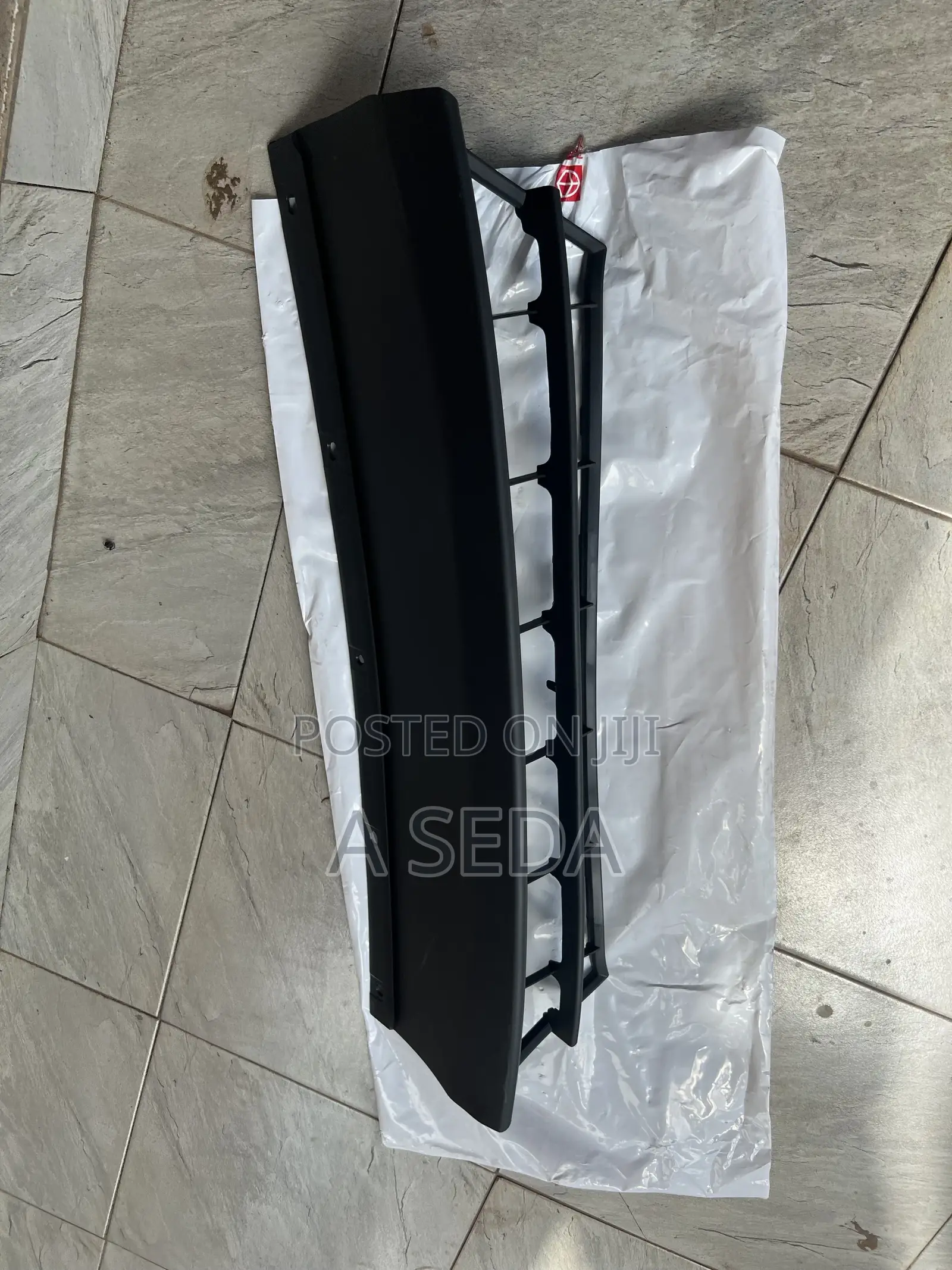 Honda Civic Front Bumper Grill Down, 2016 20 17, 2018 Brand New For