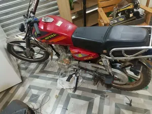 Royal RY125 2025 Red