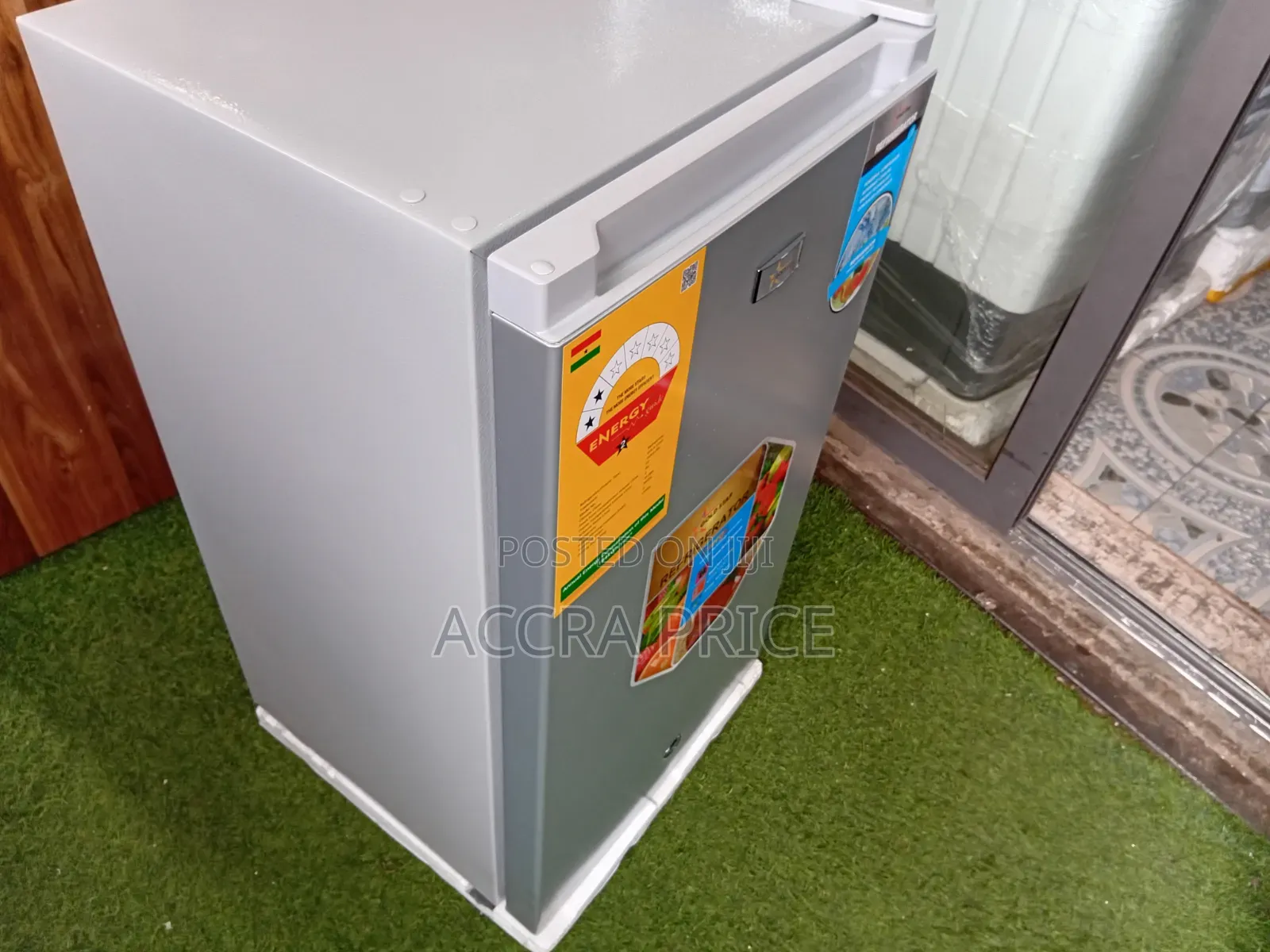 Goldstar 80L Refrigerater Stainless Refrigerator.