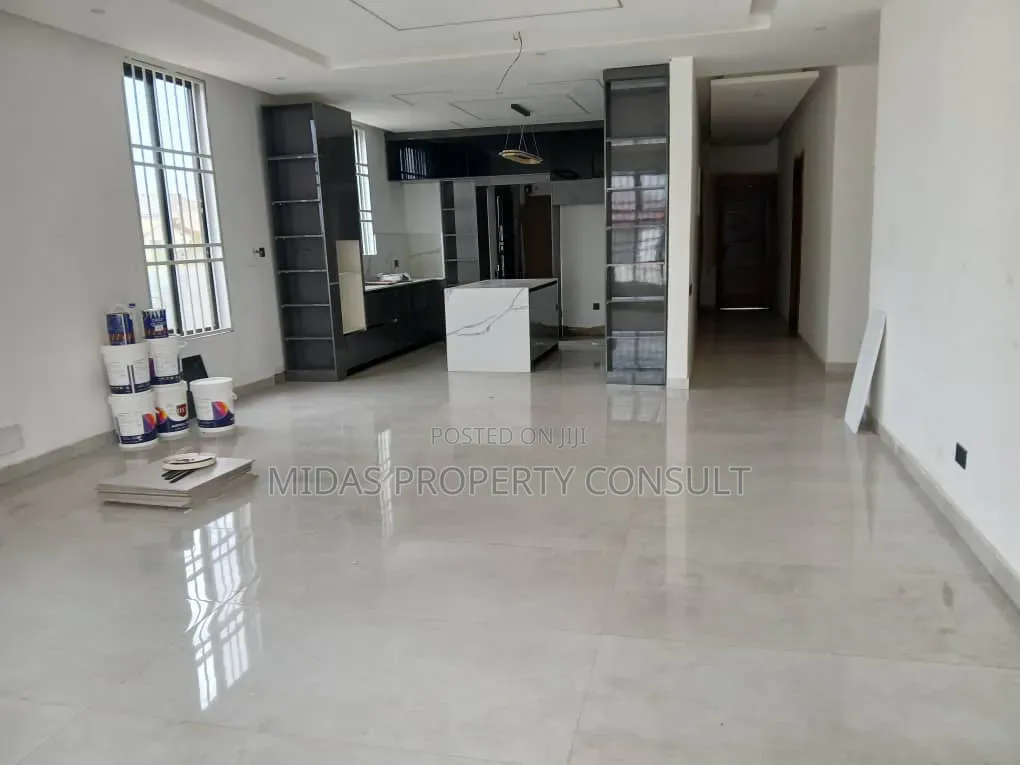 3bdrm House in East Legon Hills, Lake Side Estate for sale