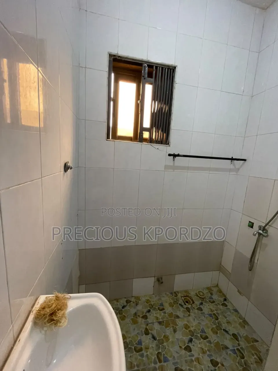 2bdrm Apartment in Adenta Commandos for rent