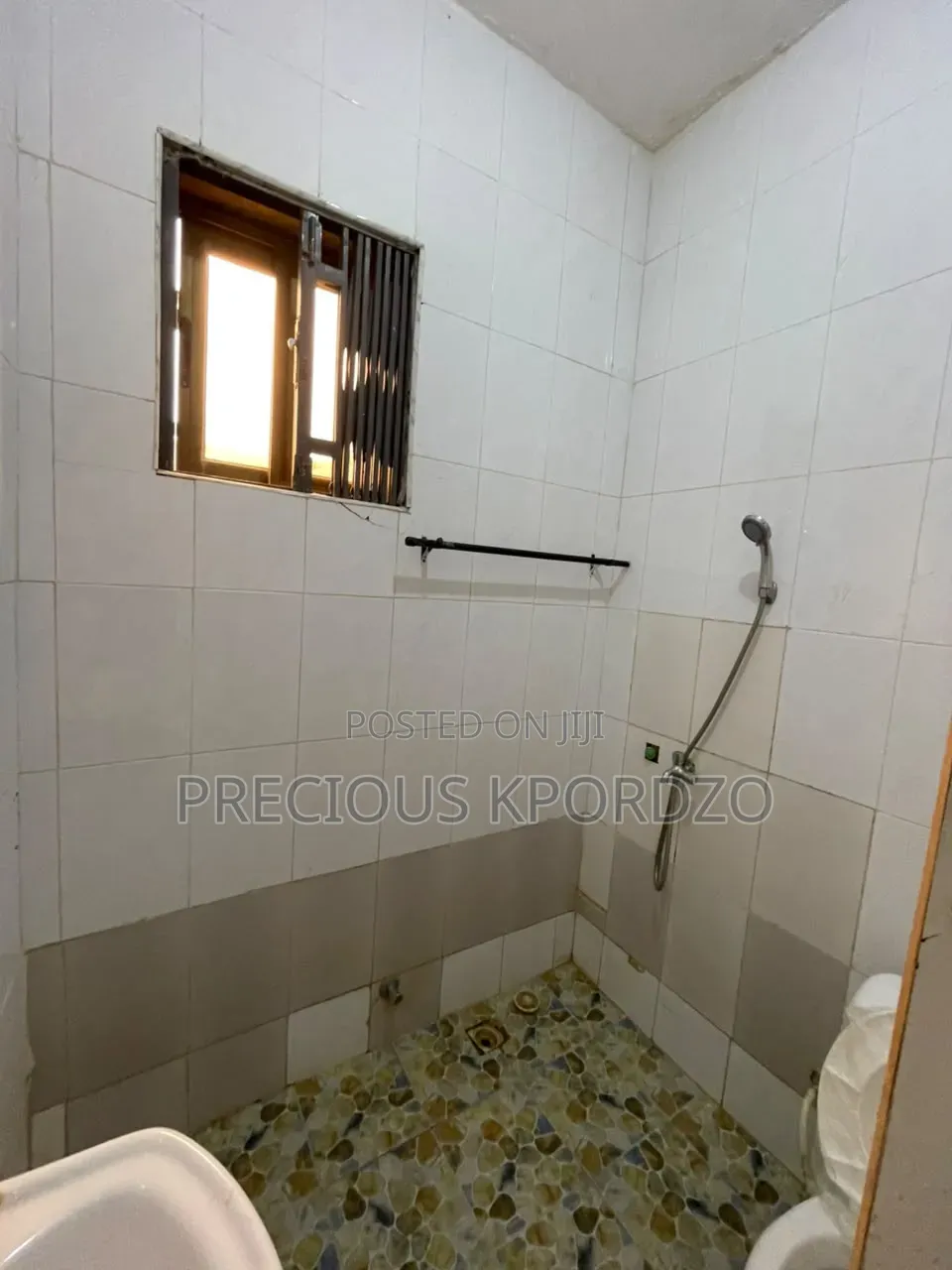 2bdrm Apartment in Adenta Commandos for rent