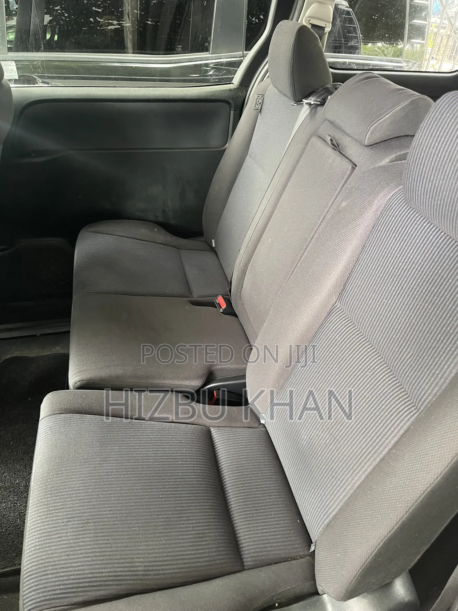 Toyota Voxy X C Package 2WD 8-Seater 2017 White