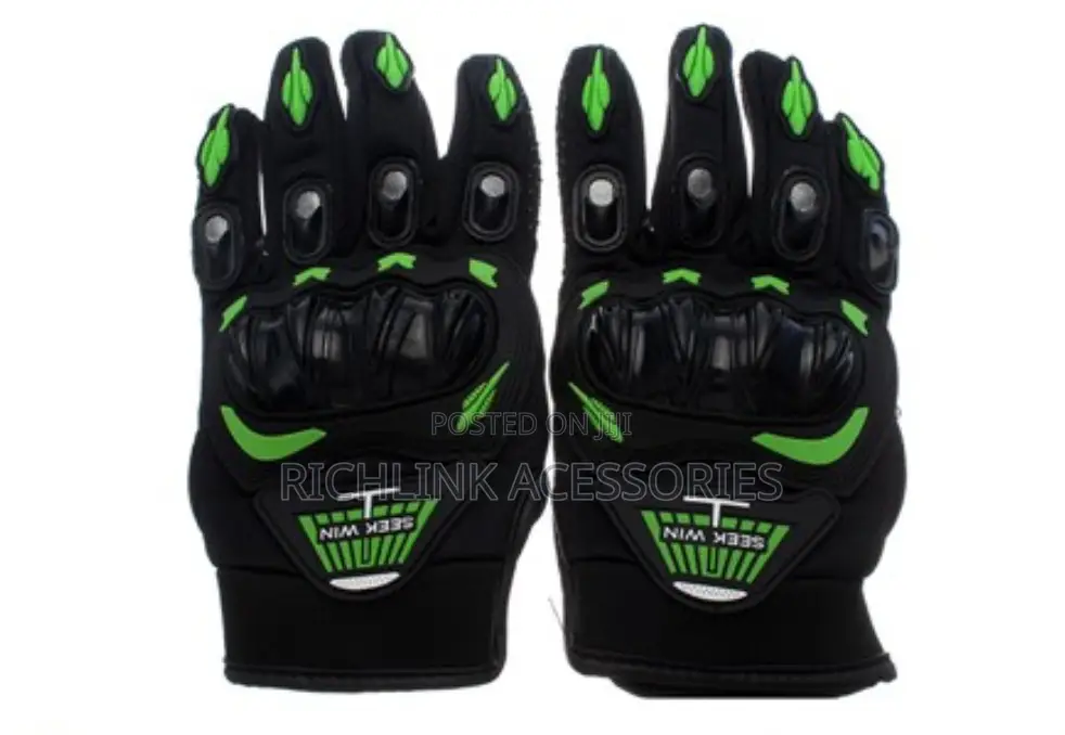 Riding Gloves