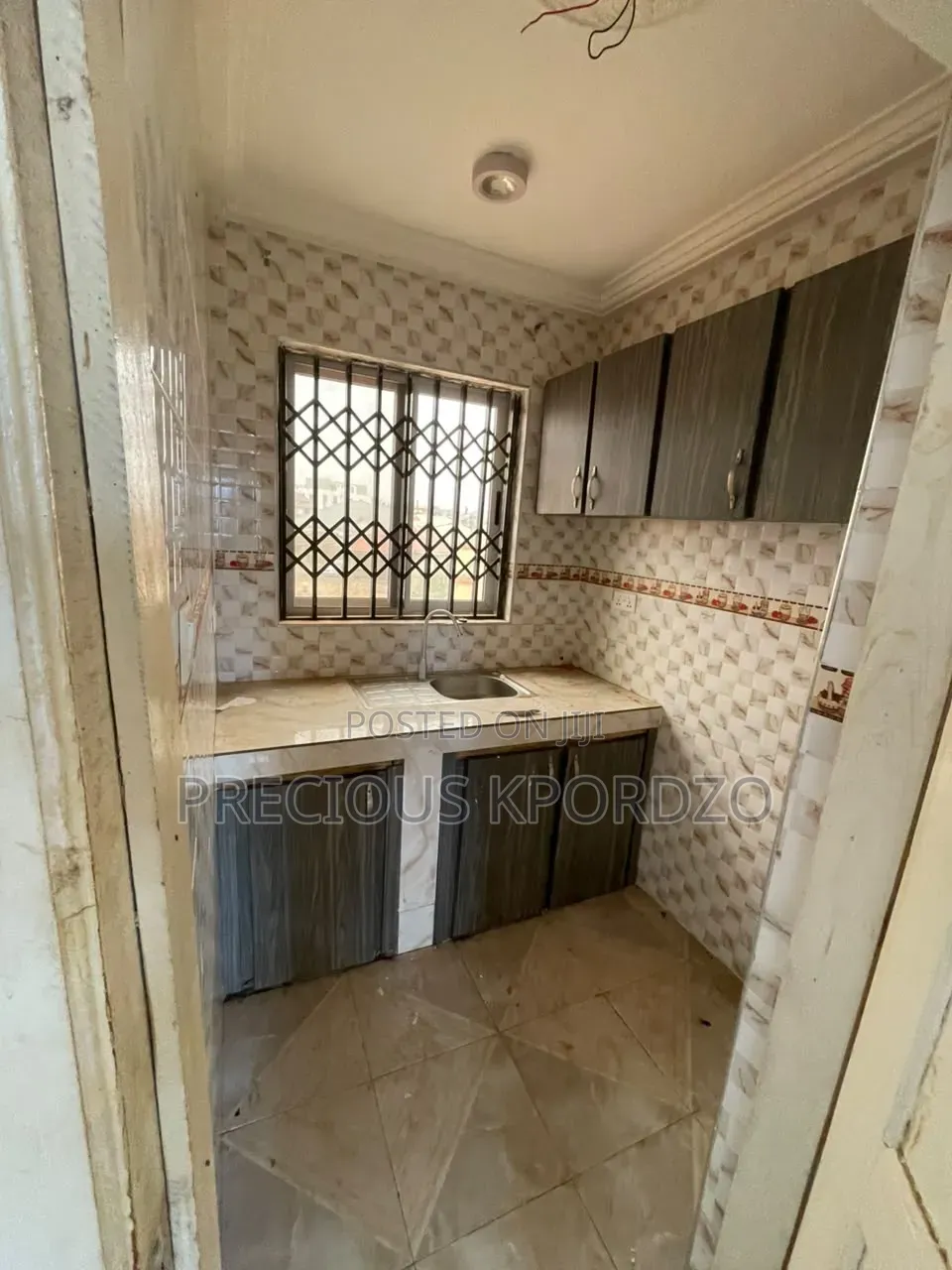 1bdrm Room & Parlour in Nw Lgn, New Legon for rent
