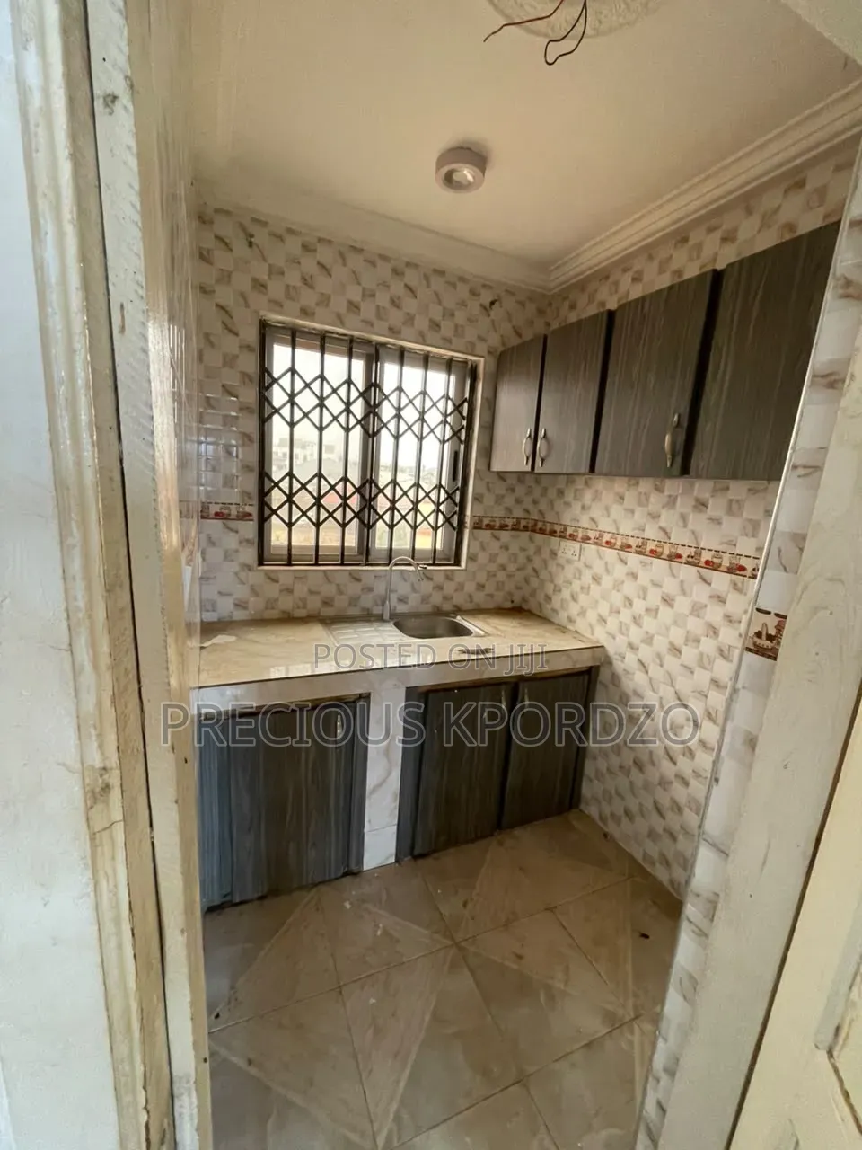 1bdrm Room & Parlour in Nw Lgn, New Legon for rent