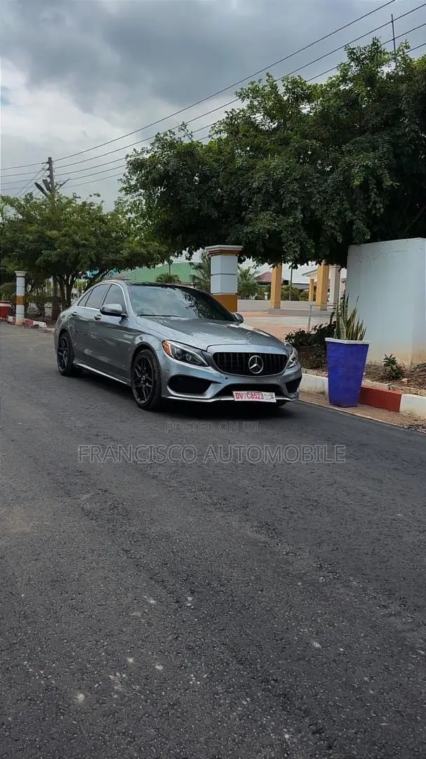 Mercedes-Benz C300 Sport 4Matic Sedan AWD (2.0L 4cyll 7A) 2016 Gray