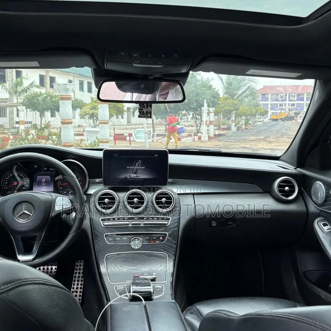 Mercedes-Benz C300 Sport 4Matic Sedan AWD (2.0L 4cyll 7A) 2016 Gray