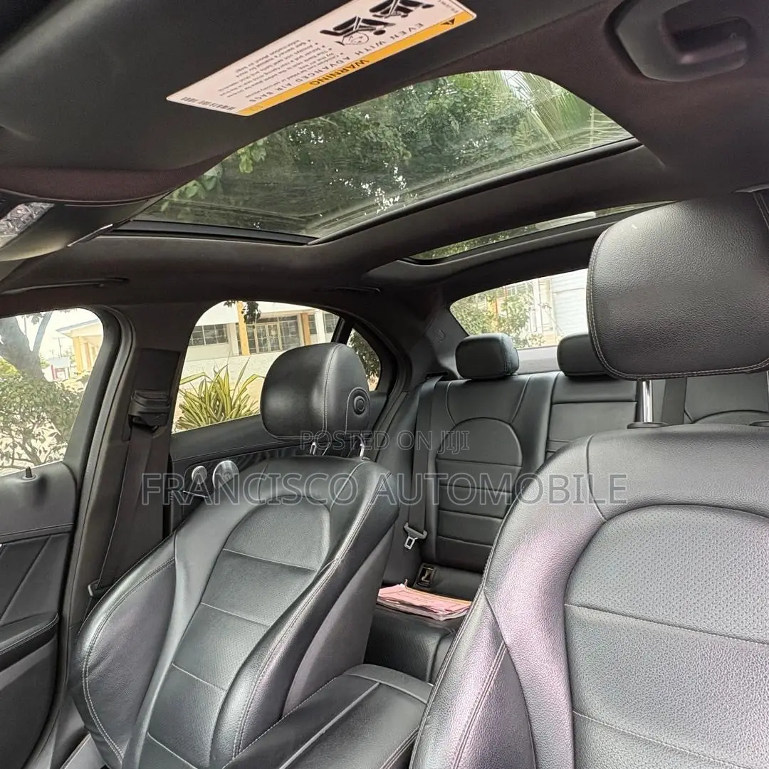 Mercedes-Benz C300 Sport 4Matic Sedan AWD (2.0L 4cyll 7A) 2016 Gray