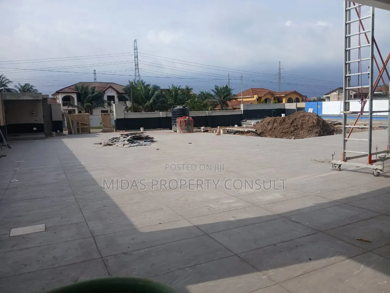 8bdrm House in Ghana Canada, Otano for sale