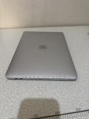 Laptop Apple MacBook Pro 2019 16GB Intel Core i7 SSD 256GB