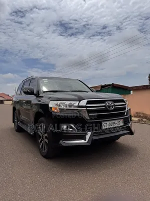 Toyota Land Cruiser 5.7 V8 VXR 2019 Black