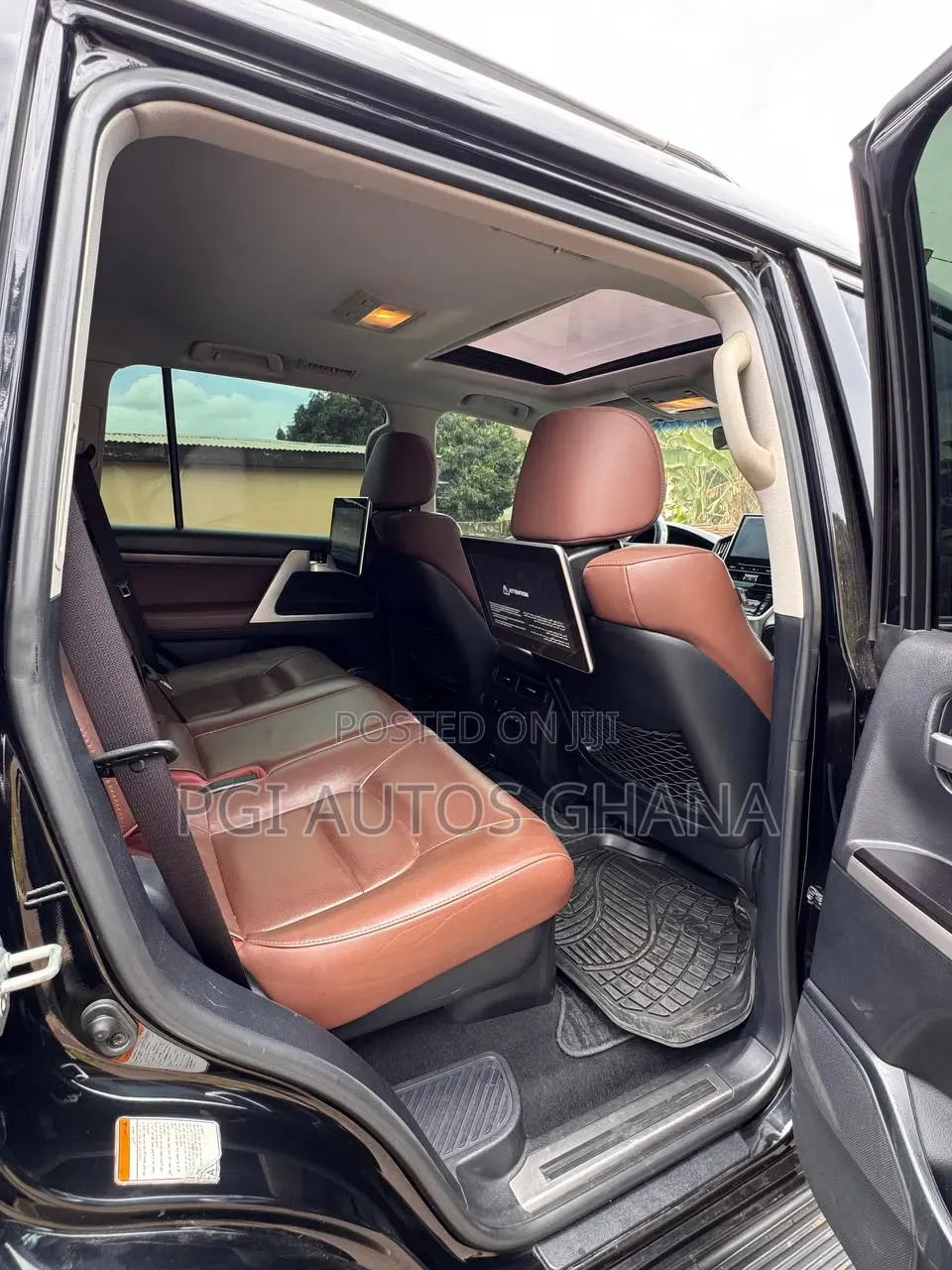 Toyota Land Cruiser 5.7 V8 VXR 2019 Black