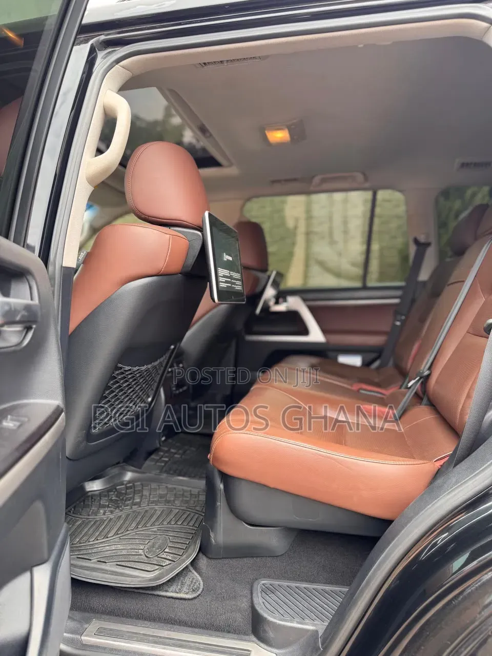 Toyota Land Cruiser 5.7 V8 VXR 2019 Black