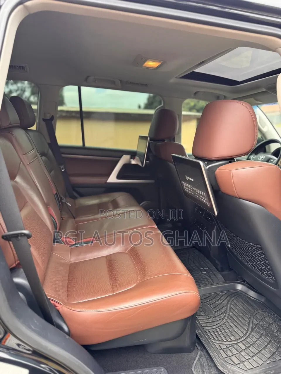Toyota Land Cruiser 5.7 V8 VXR 2019 Black