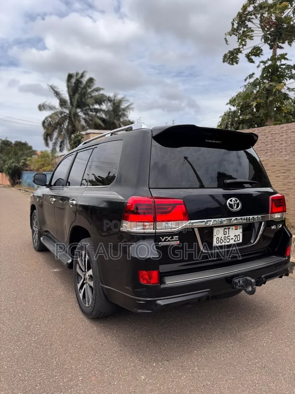 Toyota Land Cruiser 5.7 V8 VXR 2019 Black