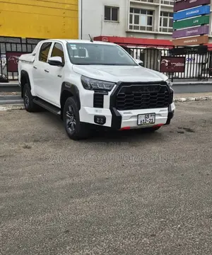 Toyota Hilux Revo Double Cab Petrol 2.7 AWD 2021 White