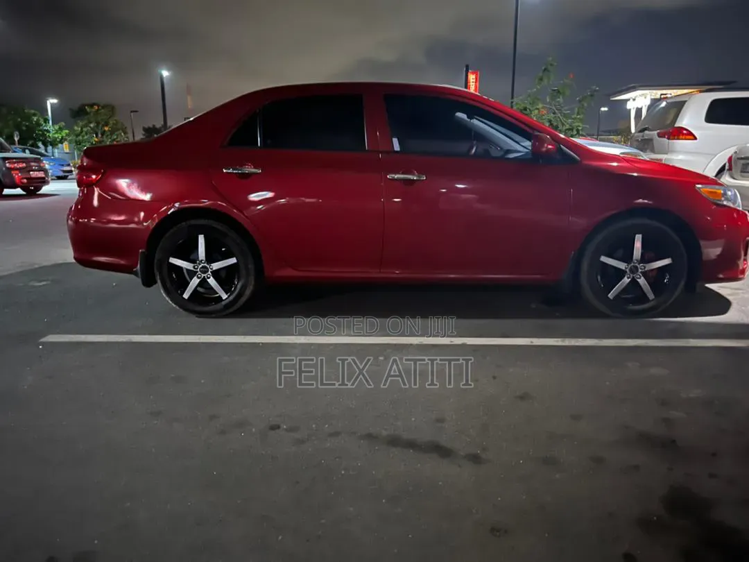 Toyota Corolla LE 4dr Sedan (1.8L 4cyl 4A) 2013 Red