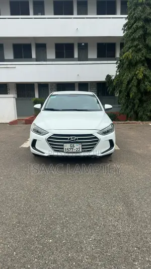 Hyundai Elantra 2017 White