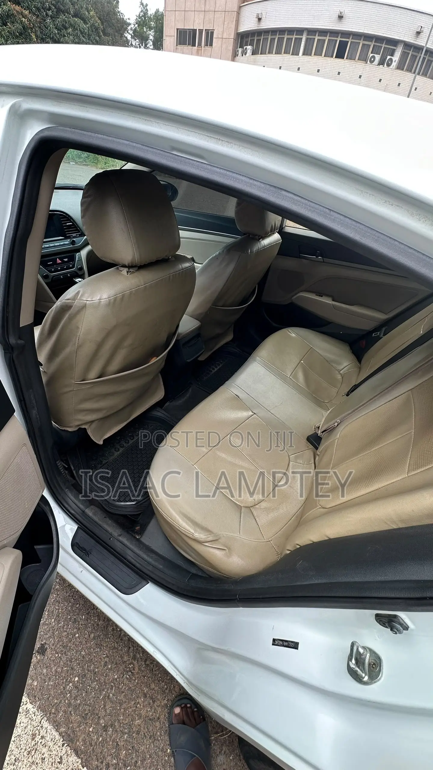Hyundai Elantra 2017 White