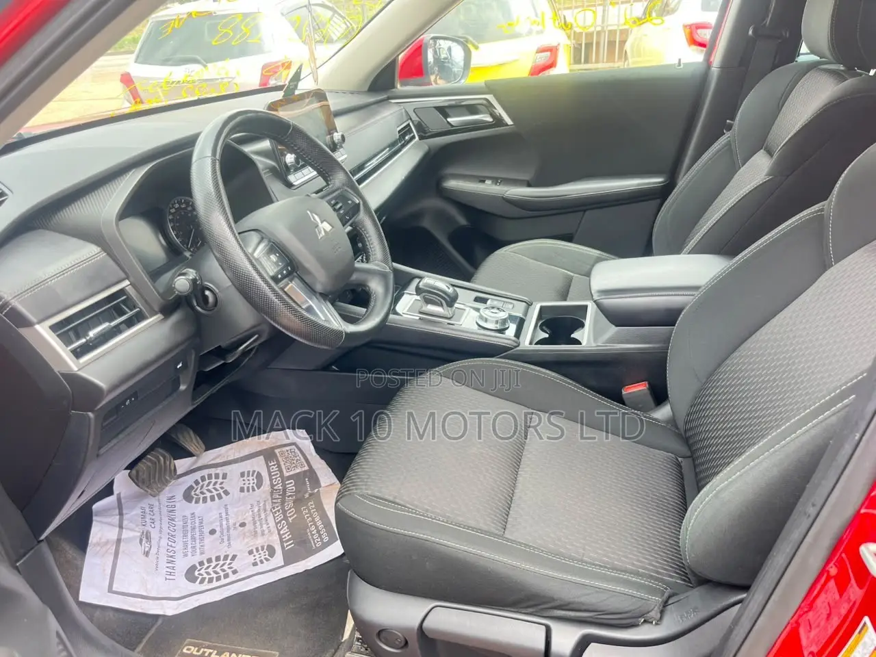 Mitsubishi Outlander SE Special Edition 2023 Red