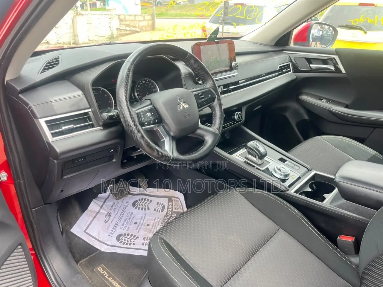 Mitsubishi Outlander SE Special Edition 2023 Red