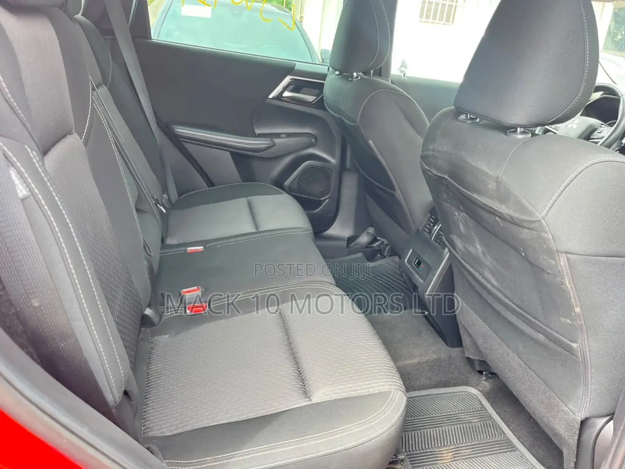 Mitsubishi Outlander SE Special Edition 2023 Red