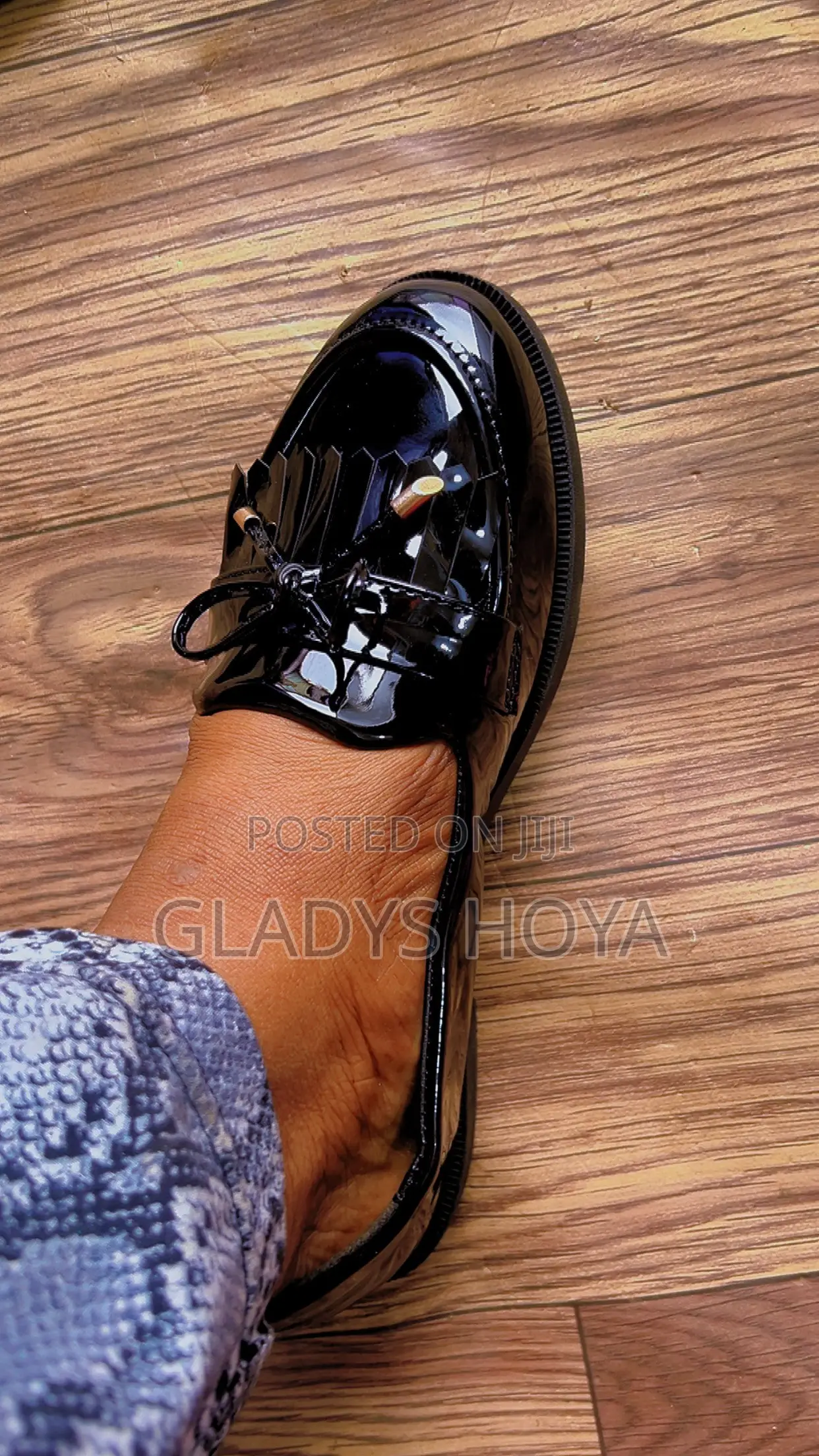 Ladies Down Shoe