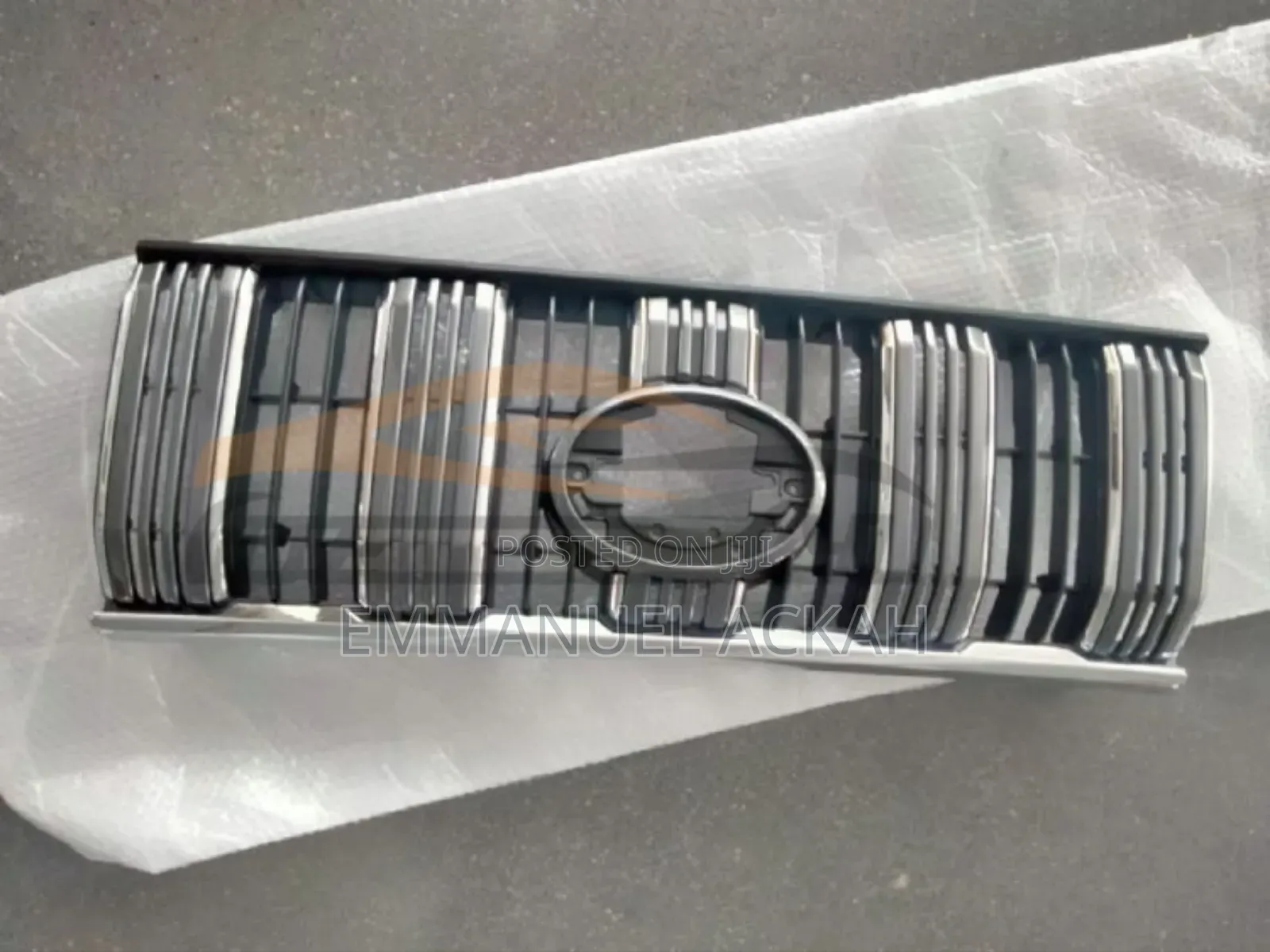 Toyota Land Cruiser Prado 2018 Front Grill