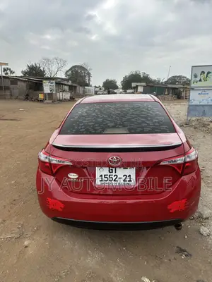 Toyota Corolla 2015 Red