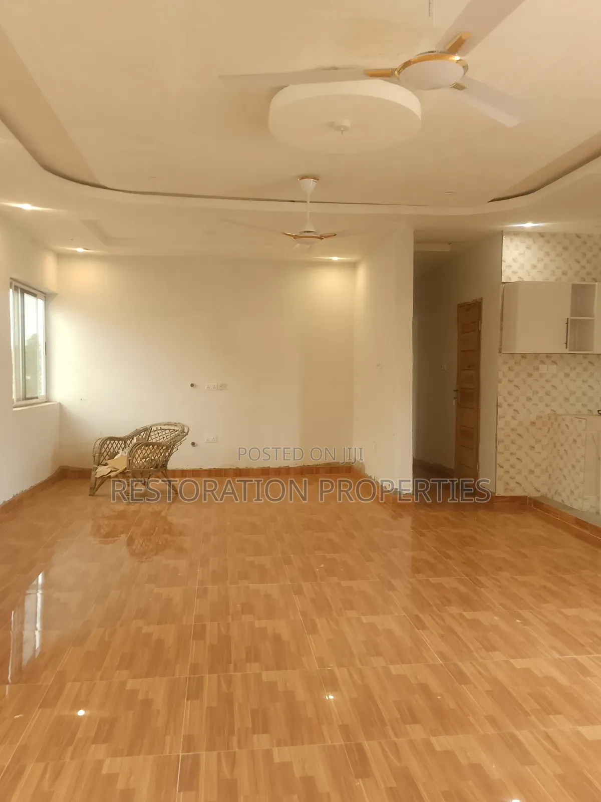 3bdrm Apartment in Lake Side for rent