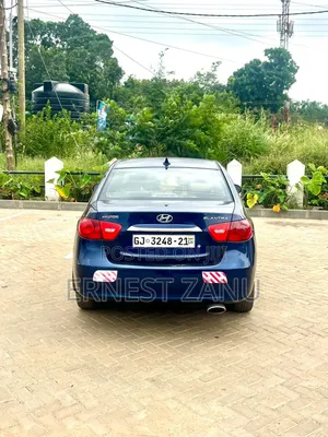 Hyundai Elantra 2010 Blue