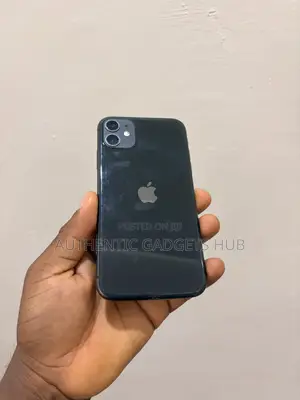 Apple iPhone 11 64 GB Black