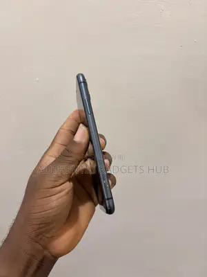 Apple iPhone 11 64 GB Black