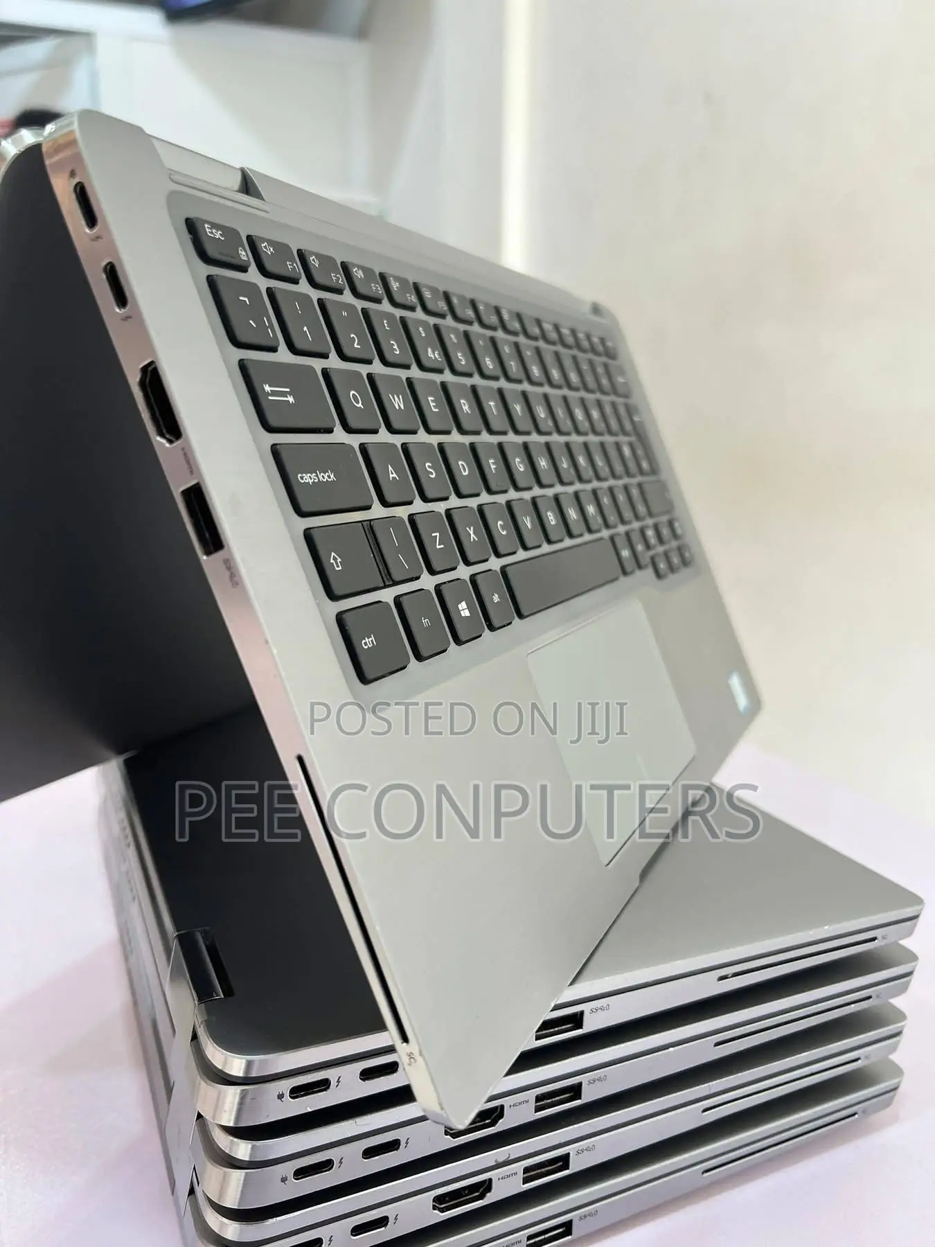 Laptop Dell Latitude 7400 2-in-1 8GB Intel Core i5 SSD 512GB