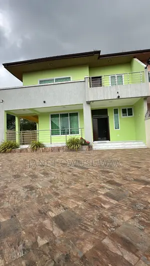 Furnished 4bdrm House in North Legon for rent