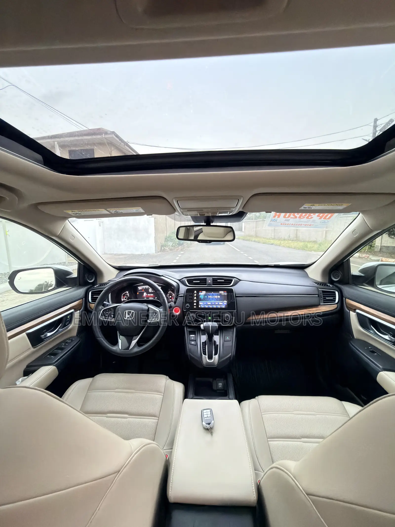 Honda CR-V Touring AWD 2018 White