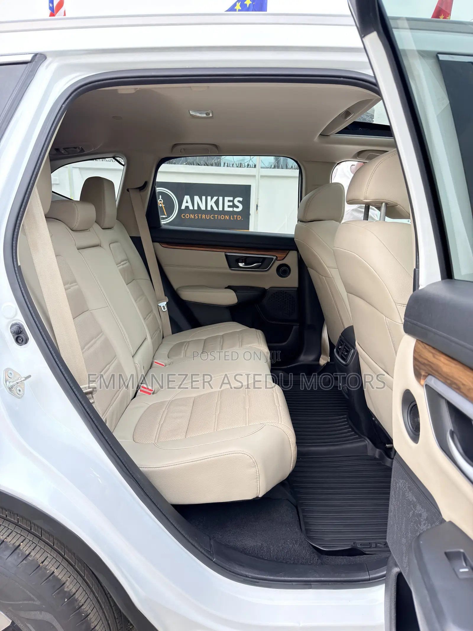 Honda CR-V Touring AWD 2018 White