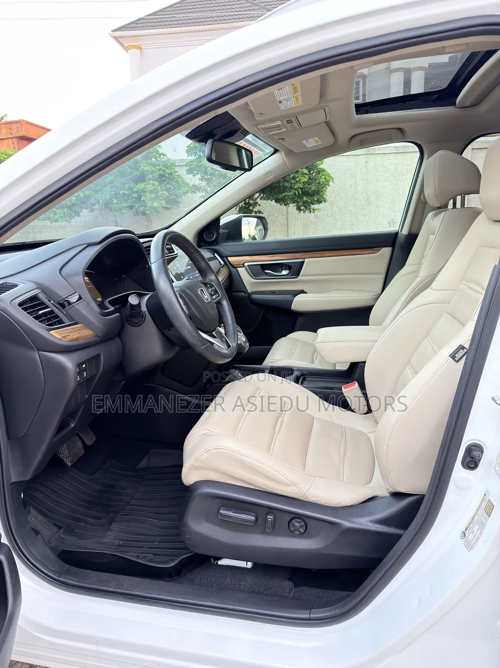 Honda CR-V Touring AWD 2018 White
