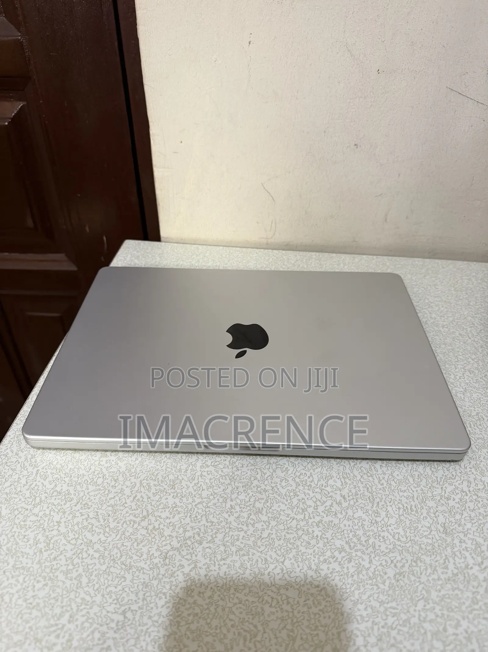 Laptop Apple MacBook Pro 2021 M1 16GB Apple M1 Pro SSD 1T
