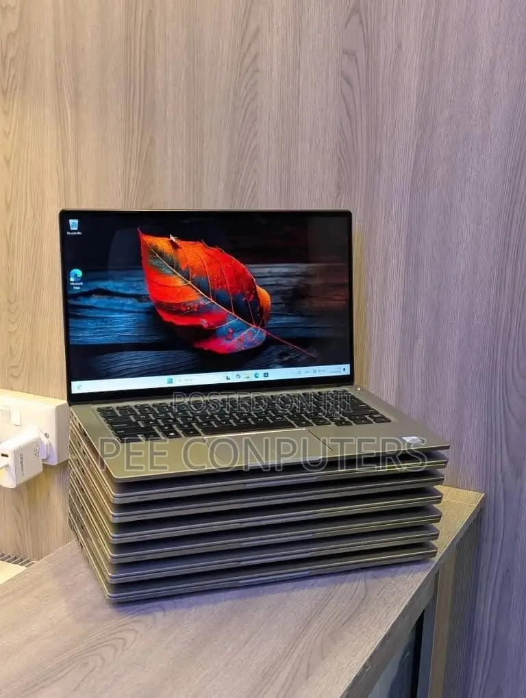Laptop Dell Latitude 7400 2-in-1 8GB Intel Core i5 SSD 512GB