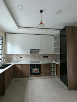 3bdrm Duplex in Ebenard Properties, Lashibi for rent