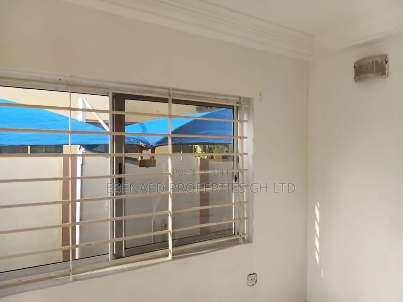 4bdrm House in Ebenard Properties, Baatsona Total for rent