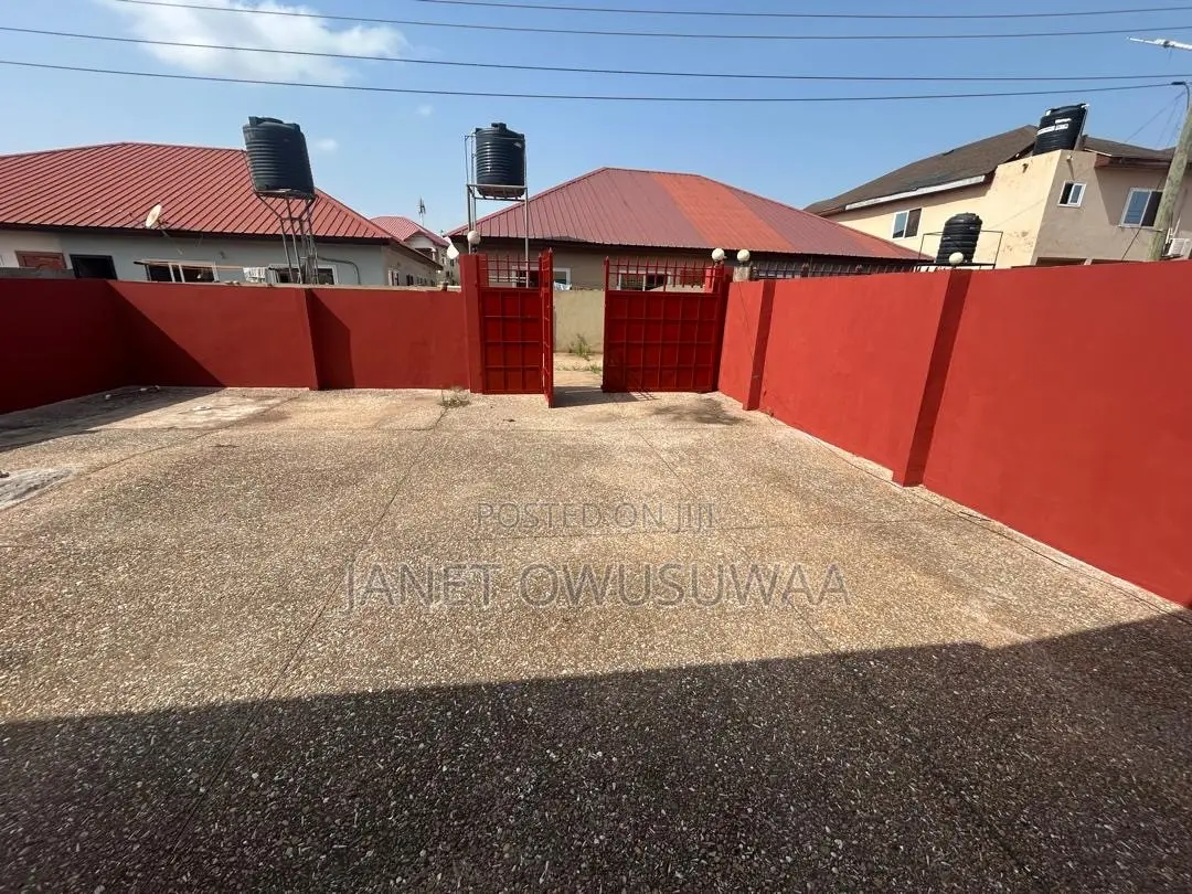 3bdrm House in Abokobi for rent