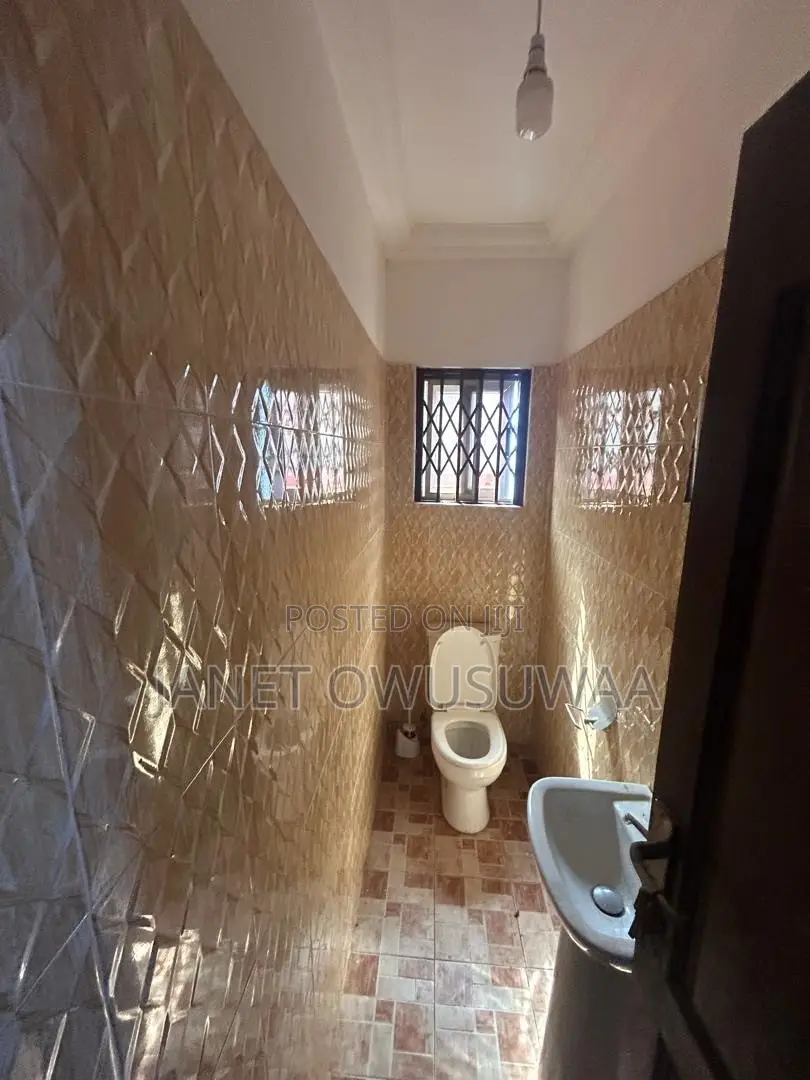 3bdrm House in Abokobi for rent