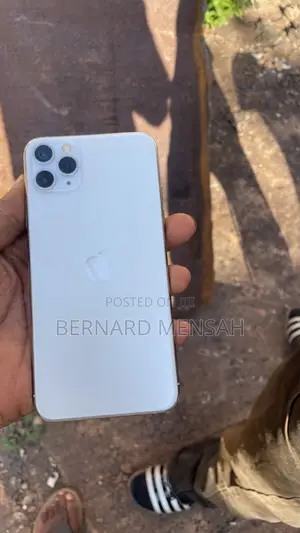 Apple iPhone 11 Pro Max 64 GB White