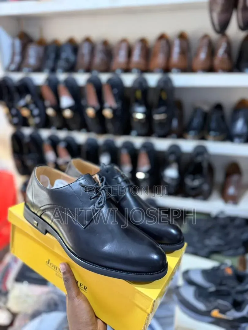 Einstein Collections, Original Black Stars Wears