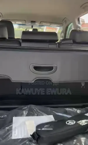 New Toyota Land Cruiser Prado 2022 Gray