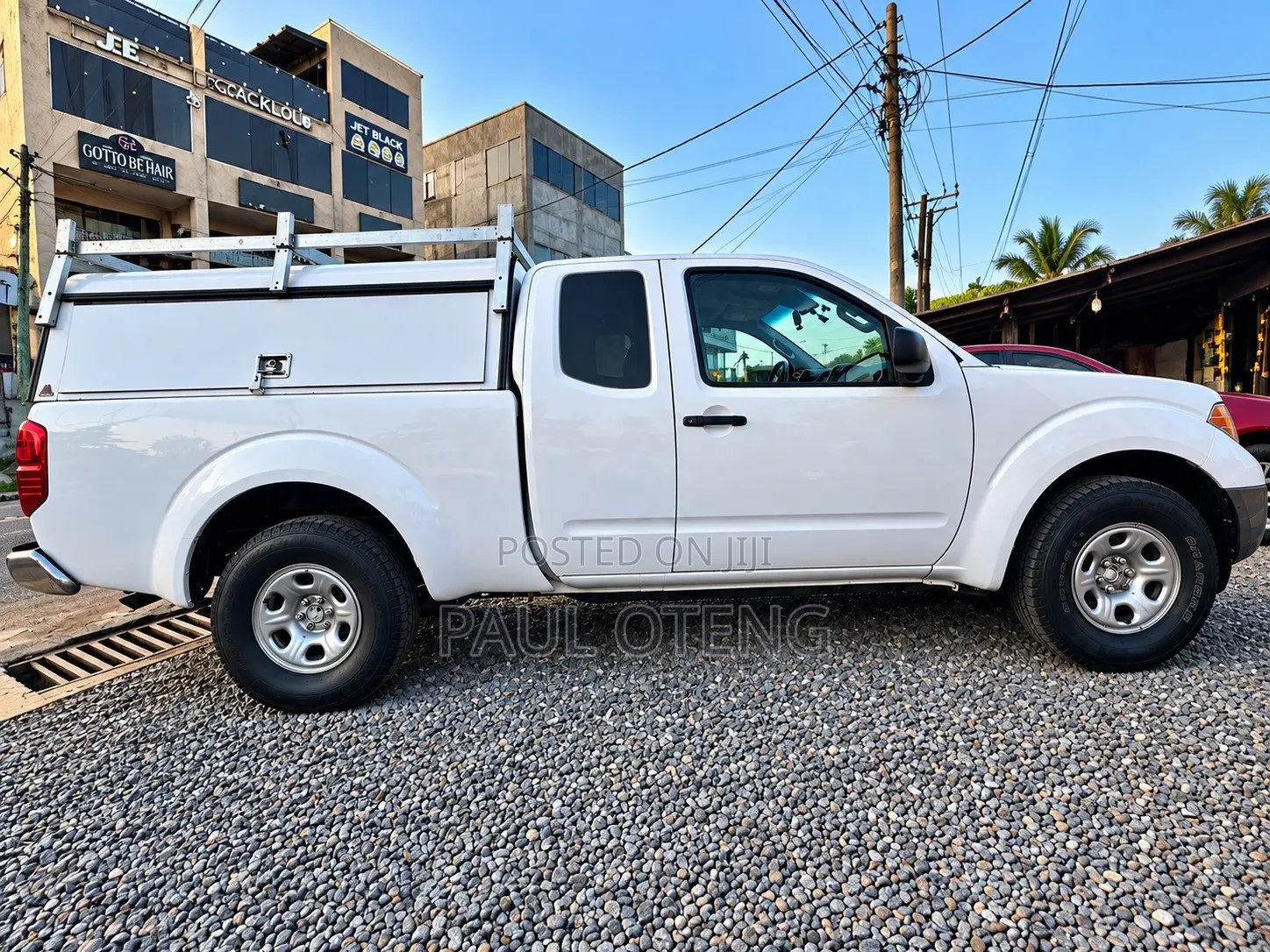 Nissan Frontier 2014 White